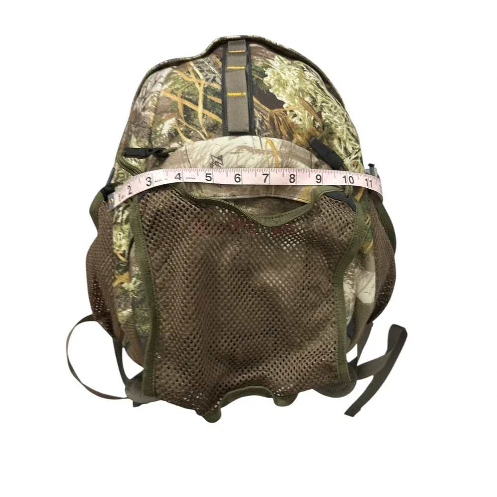Badlands Hyper‎ Hydro Pack Lightweight Day Pack